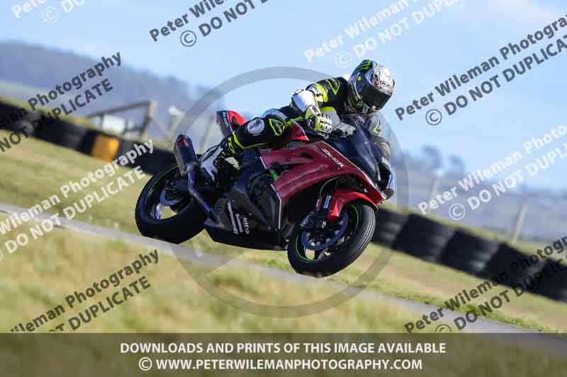 anglesey no limits trackday;anglesey photographs;anglesey trackday photographs;enduro digital images;event digital images;eventdigitalimages;no limits trackdays;peter wileman photography;racing digital images;trac mon;trackday digital images;trackday photos;ty croes
